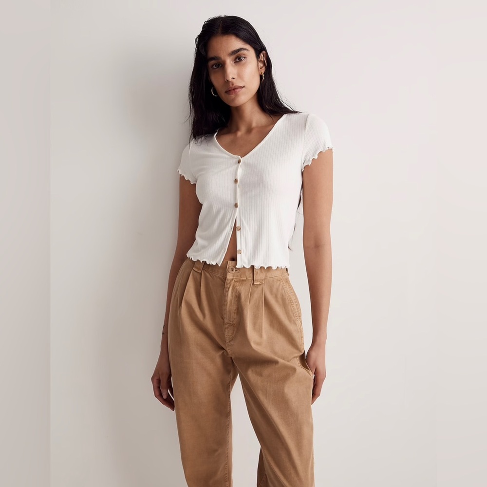 Madewell Ribbed Button-Front V-Neck Tee in Lighthouse